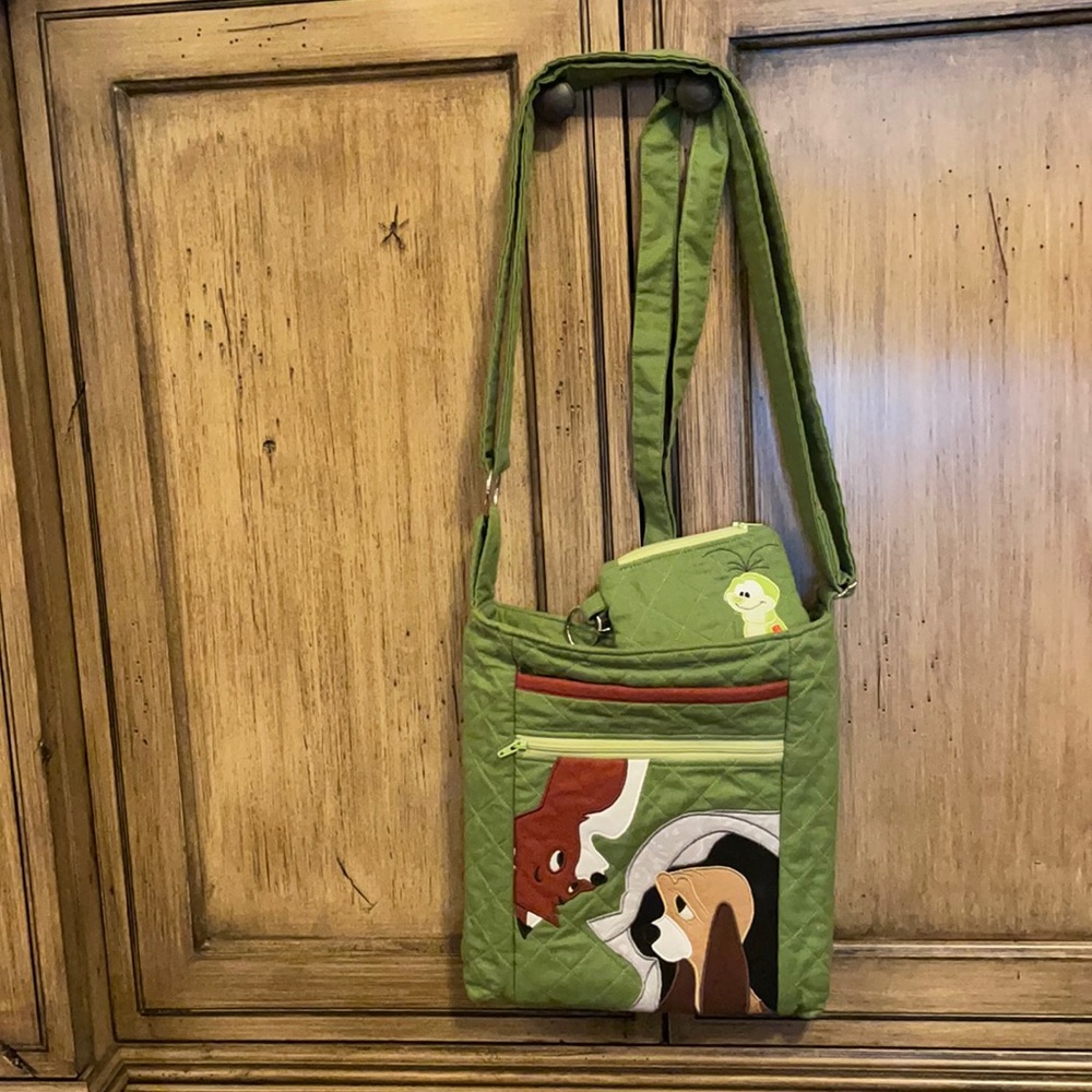 Disney Fox & the Hound Ultimate Park Crossbody Bag & zip wallet and lanyard